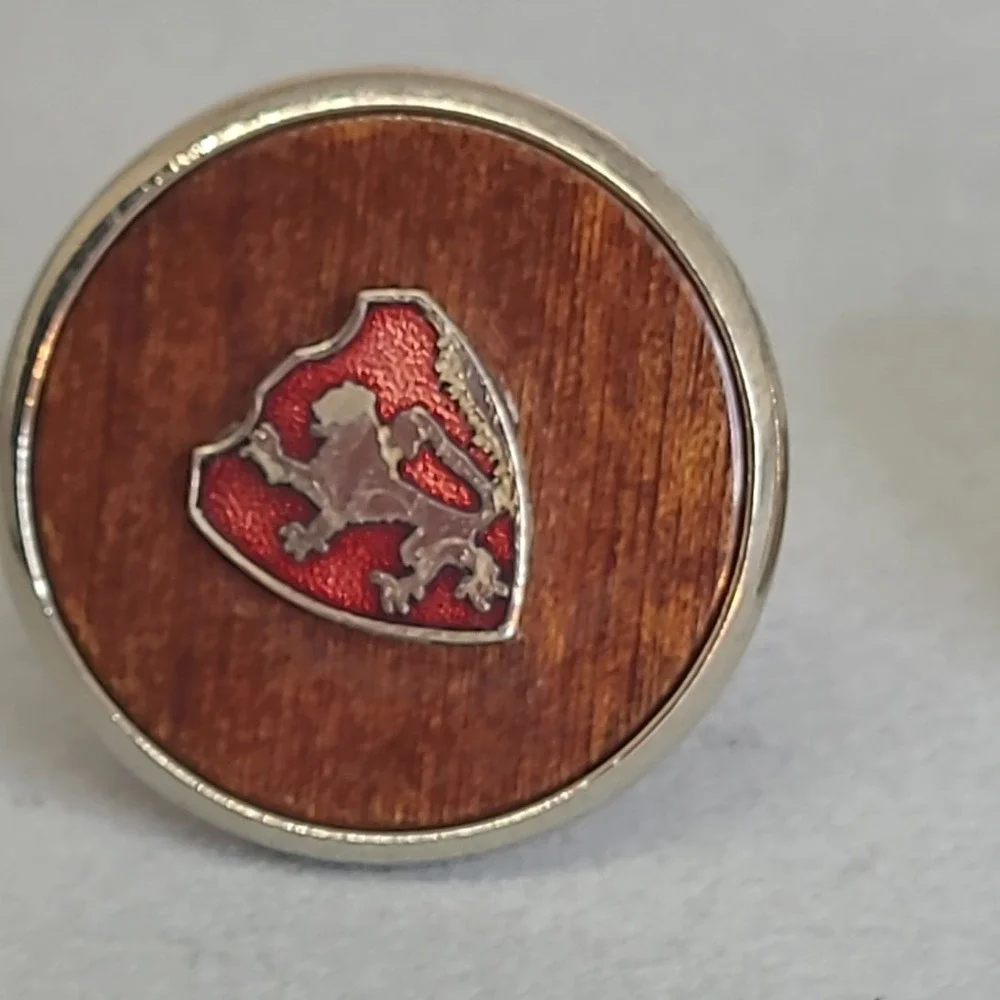 Vintage Cufflinks Men Gold Tone Wood Red Enamel Shield Lion Rampant Heraldic